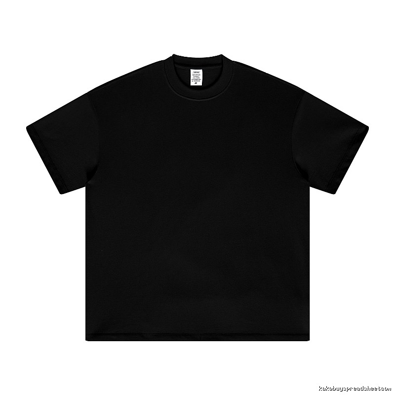 Logo Detail Plain white T-shirt Minimal White Short with Relaxed Feel