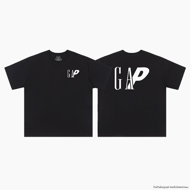 Palace x GAP Street Style Black T-Shirt