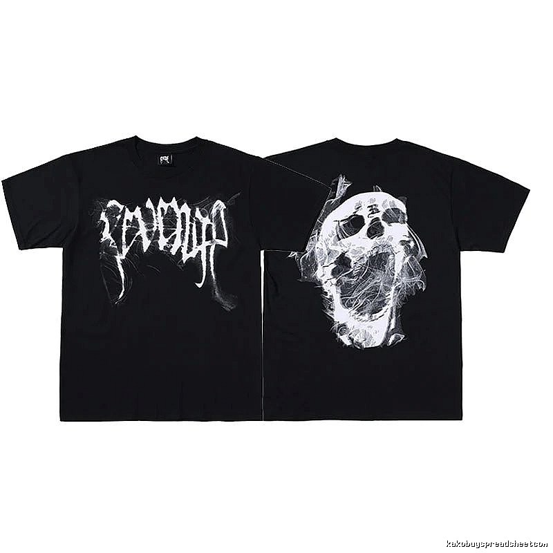 Revenge Black Skull Graphic T-Shirt Weekend Wear