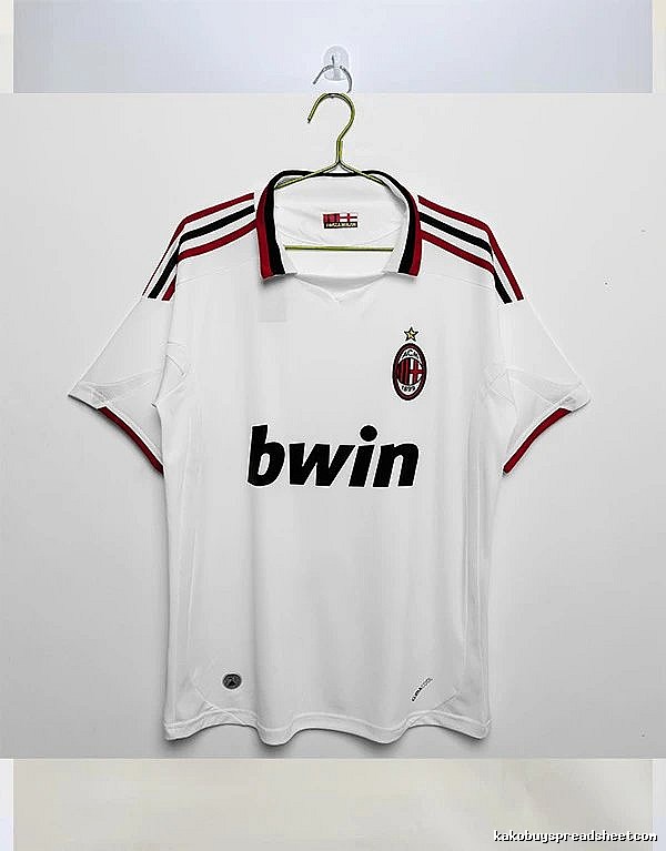 AC Milan Gift Ready Retro soccer jersey Red Black Striped with Standout Detail