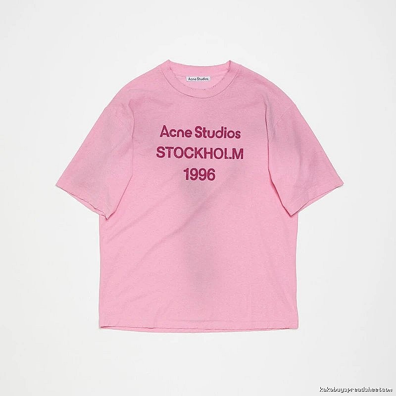 Acne Studios 2090-80 Pink Red Lettering Style Ac908026 Stockholm Logo T-Shirt City Outfit