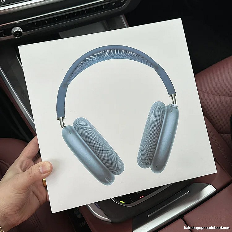 Apple AirPods Max Headphones in Sky Blue