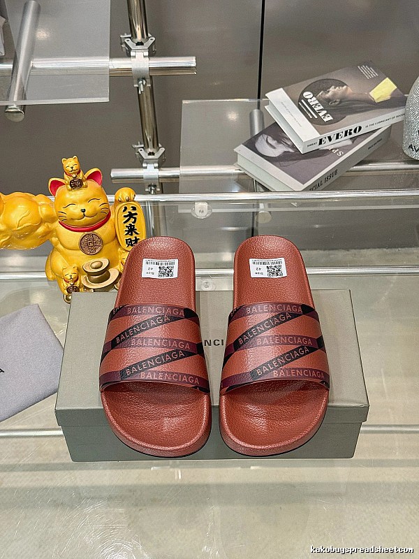 Balenciaga All-over Print Street Style Red-Brown Slide Sandals