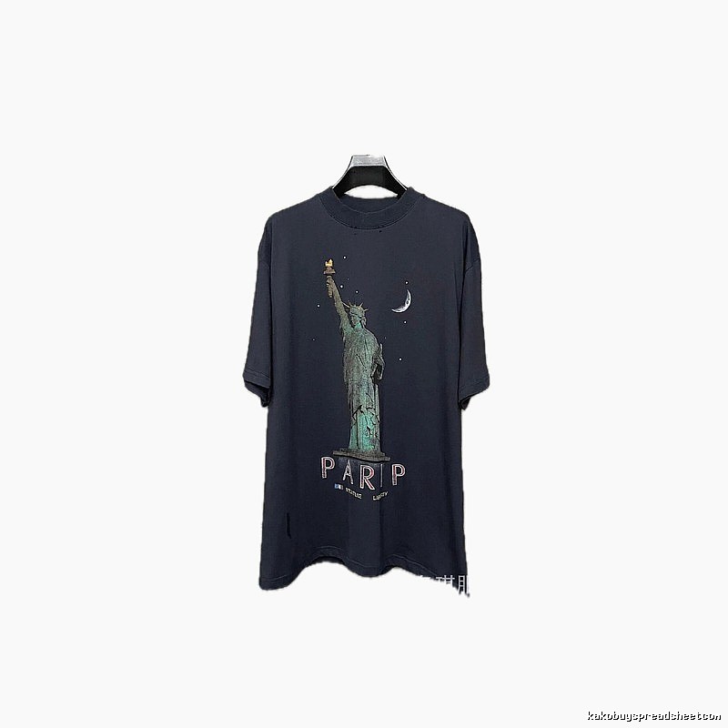 Balenciaga Statue of Liberty Style T-shirt