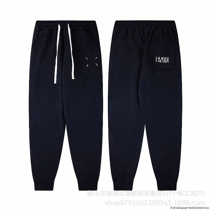 Balenciaga Weekend Logo hoodie Black Pullover Small for Weekend Wear