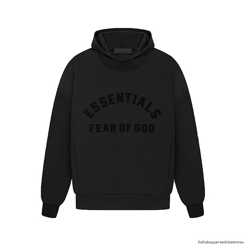 Black Winter Fleece Hoodie for Casual Layers
