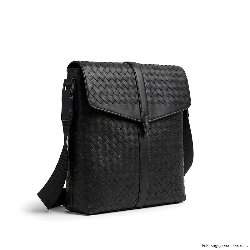Bottega Veneta Woven Style Black Bag
