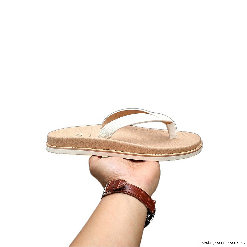 Brunello Cucinelli Casual Style Off-white Flip-flops