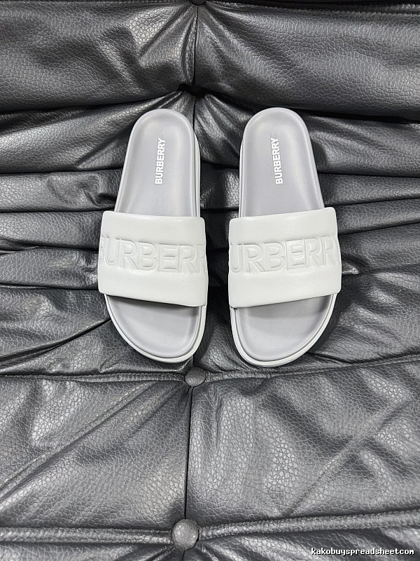 Burberry Embossed Collection Minimalist Style Light Grey Slide Sandals
