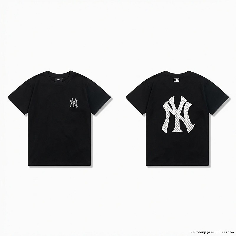 Classic black T-shirt of MLB
