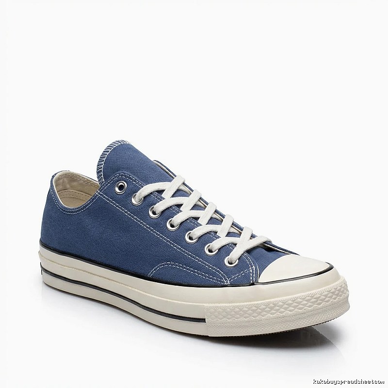 Converse classic denim blue canvas shoes