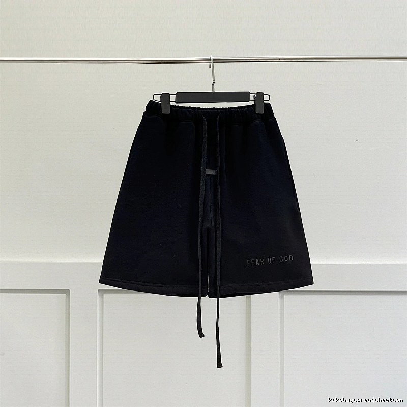 ESSENTIALS minimalist style black shorts