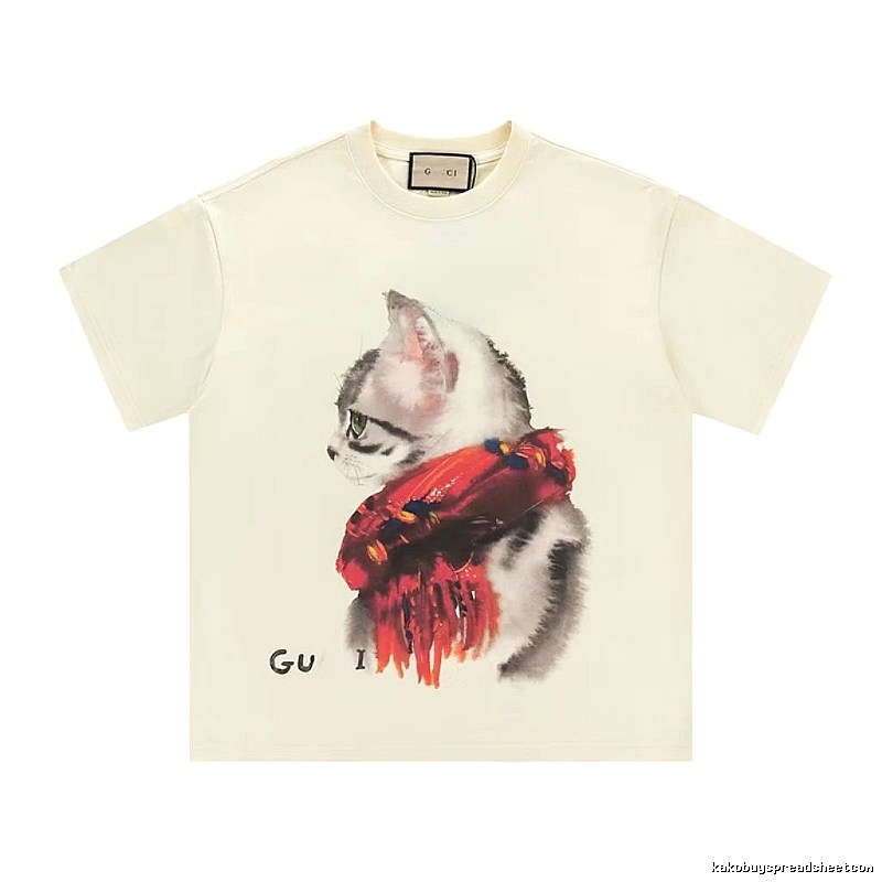 Gucci Cat Print Vintage Style Off-white T-Shirt