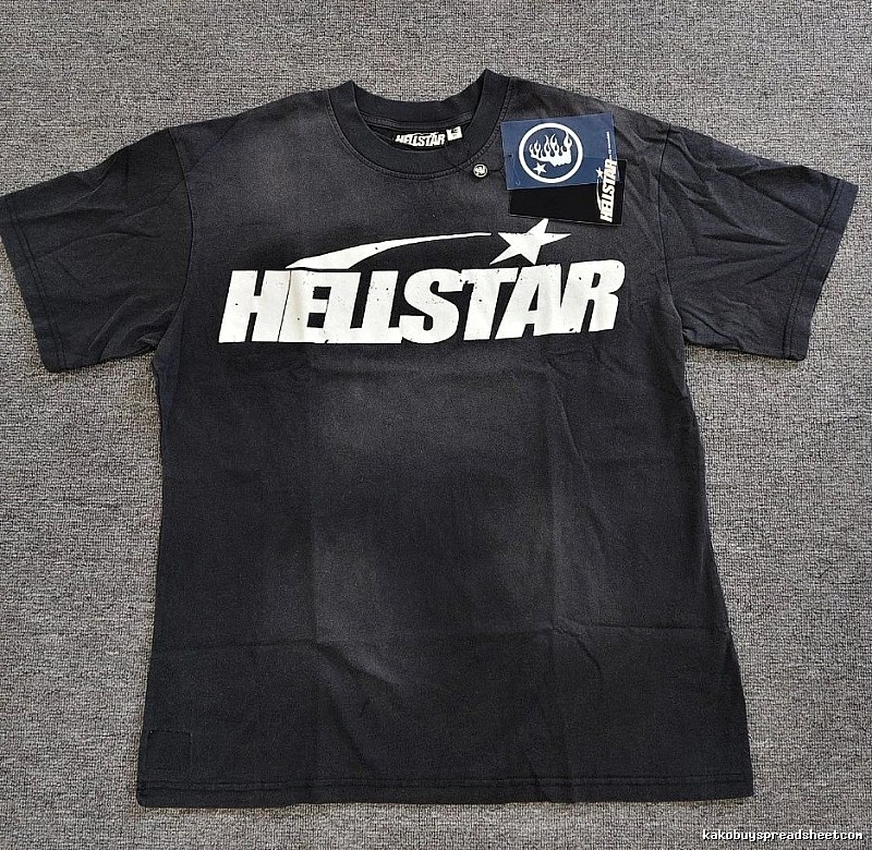 Hellstar Classic Logo Street Style Distressed Black T-Shirt