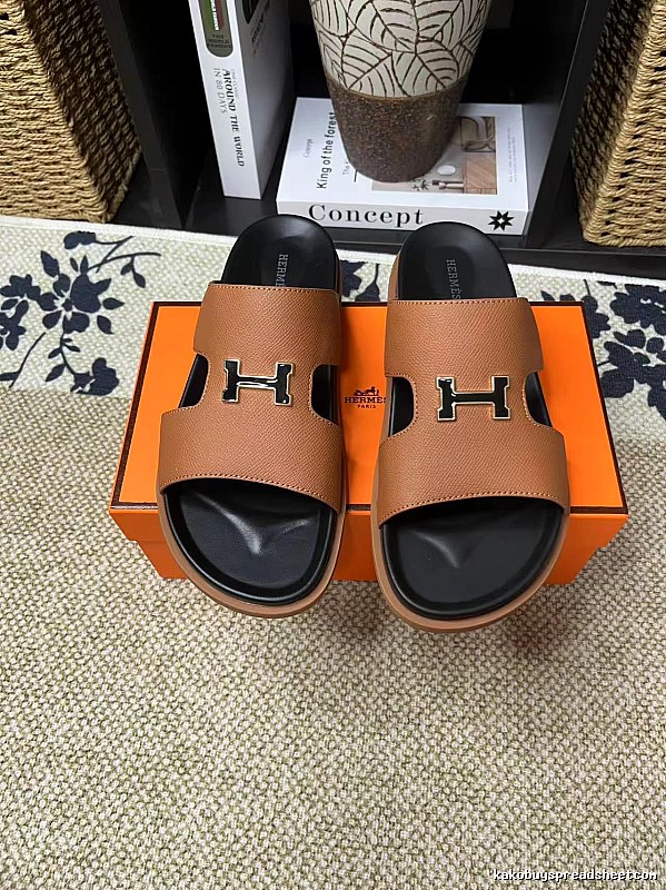 Hermès H-Buckle Minimalist Style Caramel Brown Slide Sandals
