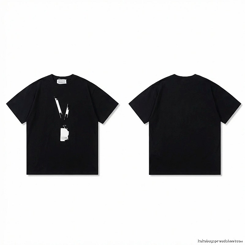 Maison Margiela minimalist black T-shirt