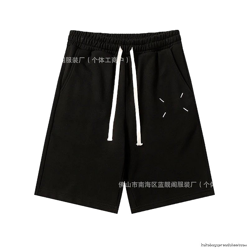 Maison Margiela minimalist style black shorts