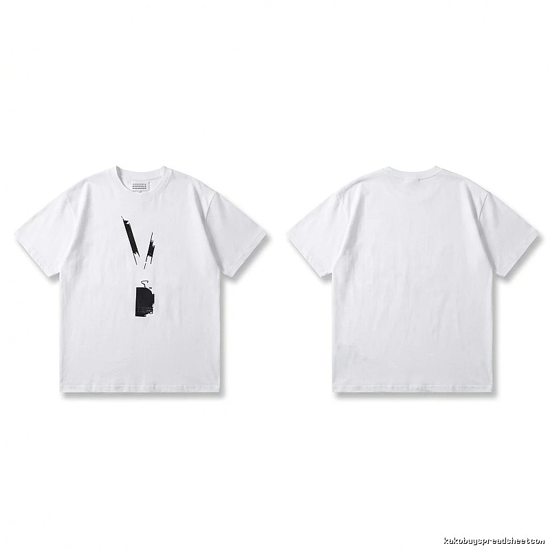 Maison Margiela minimalist style white T-shirt