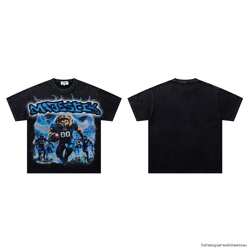MAJESTIK Lion Head Rugby American Retro Black T-Shirt