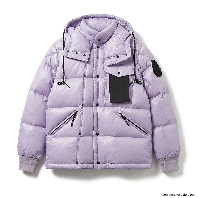 Moncler's trendy and cool series light purple down jacket