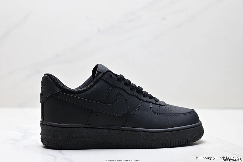 Nike Air Force 1 black trendy sneakers