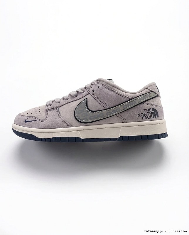 Nike Dunk Low Co-branded Grey Sports Shoes