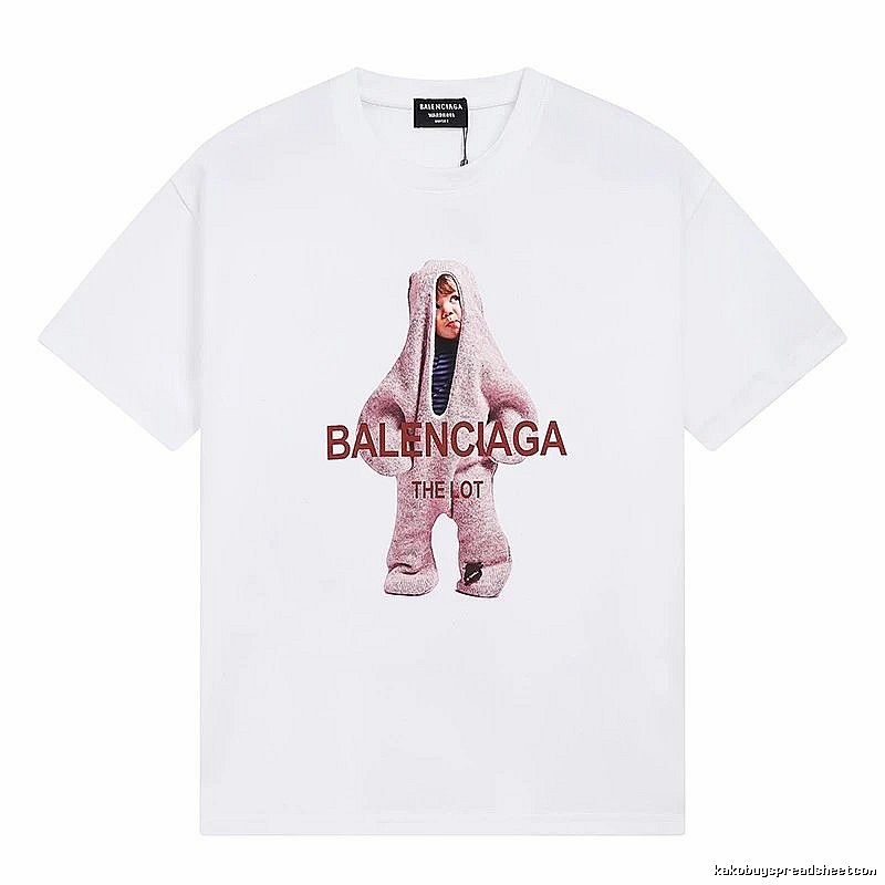 Parisian-style printed white T-shirt