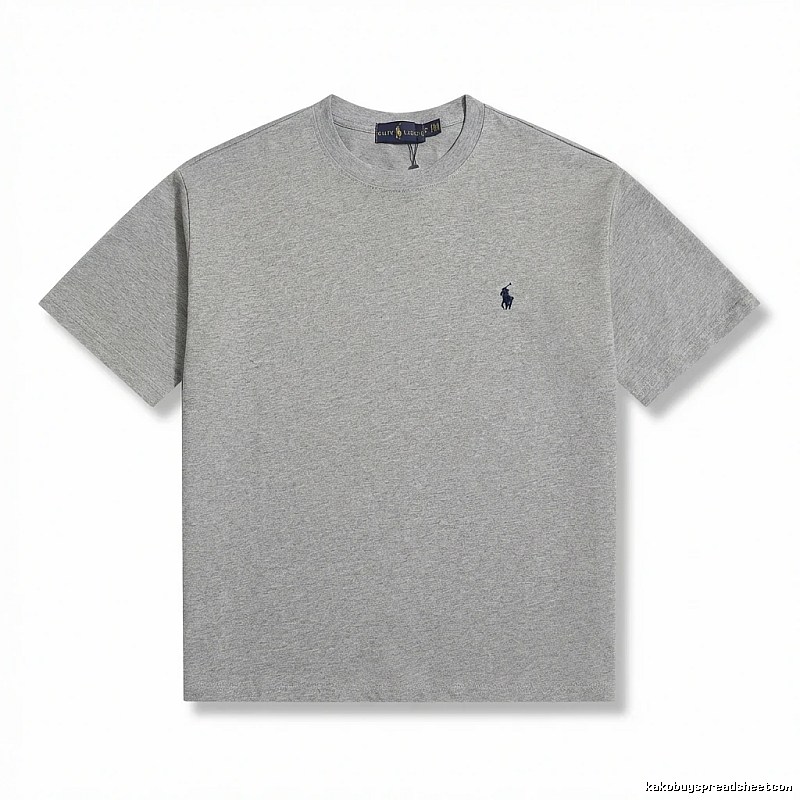 Ralph Lauren's classic and simple style gray T-shirt.