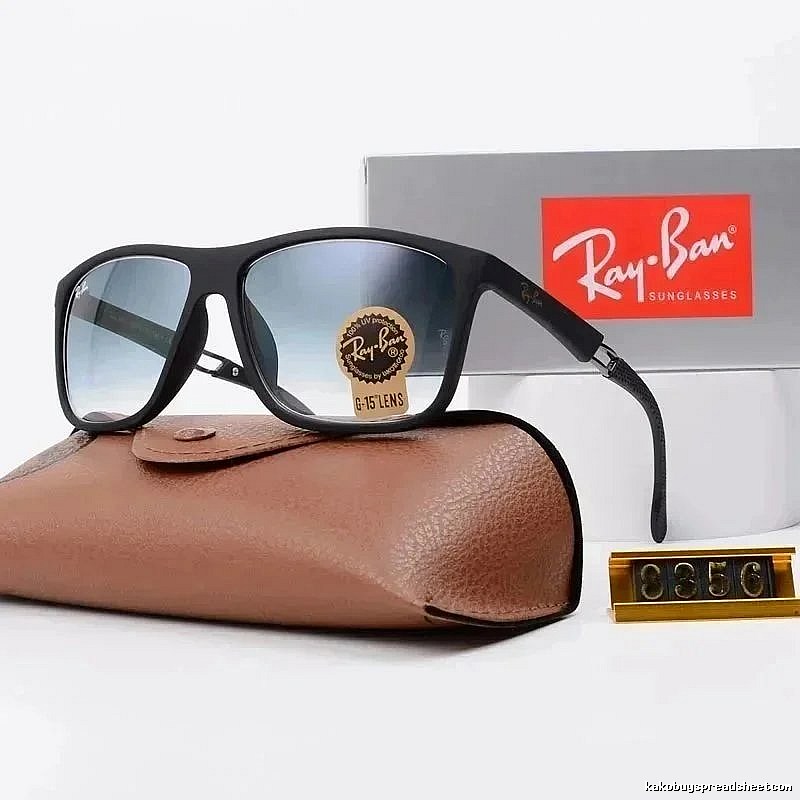 Ray-Ban Classic Wayfarer sunglasses Black Square Frame for Daily Styling