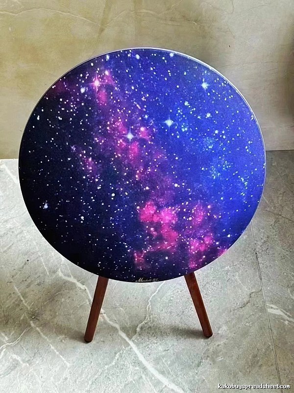 Speaker with Round Galaxy-print Speaker Or Decorative for Casual Outfits