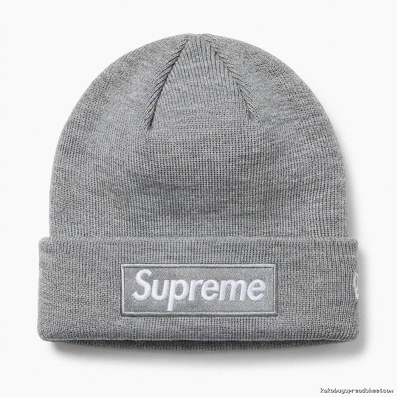 Supreme minimalist style grey hat